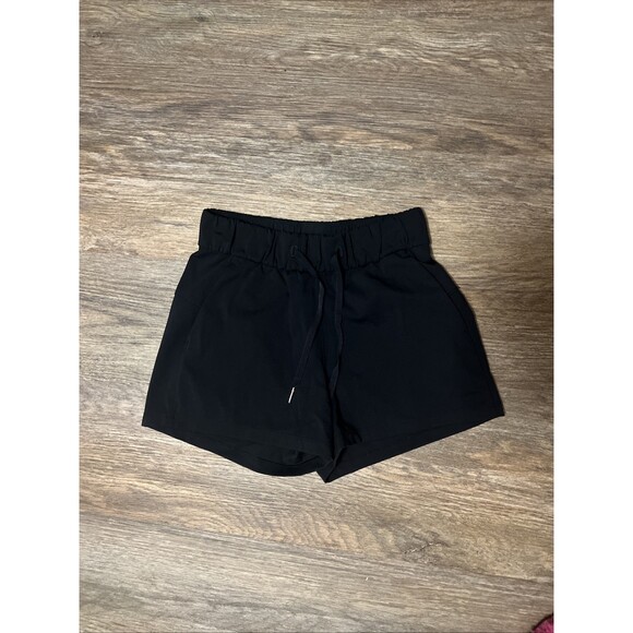 Lululemon Pants - Black Lululemon On the Fly Shorts Sz 2 Luxtreme 2” Excellent Condition